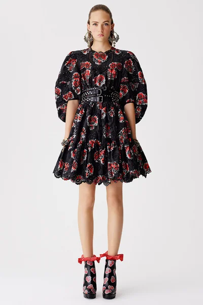 Look 11